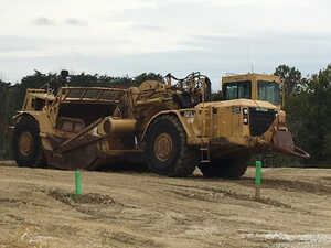 File:Bulldozer (1).jpg